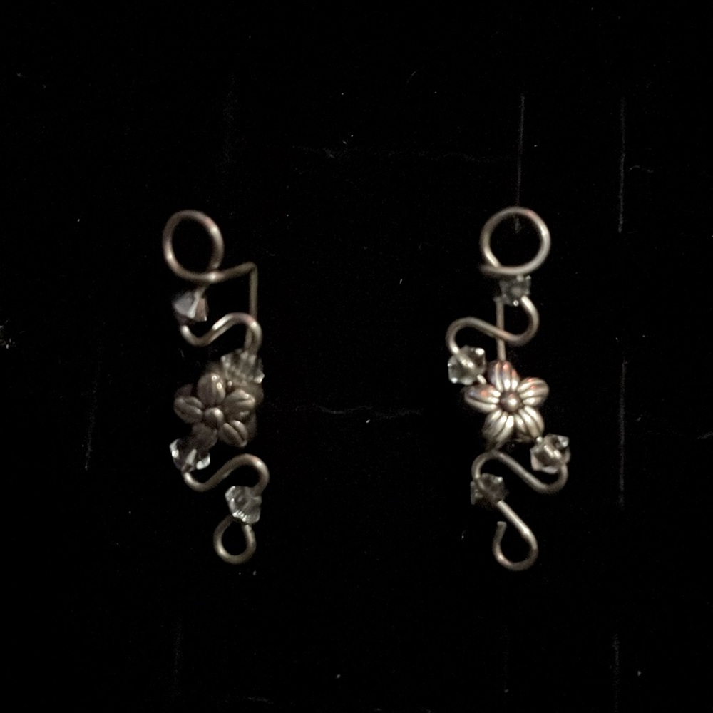 Vintage silver flower beaded dangle earrings